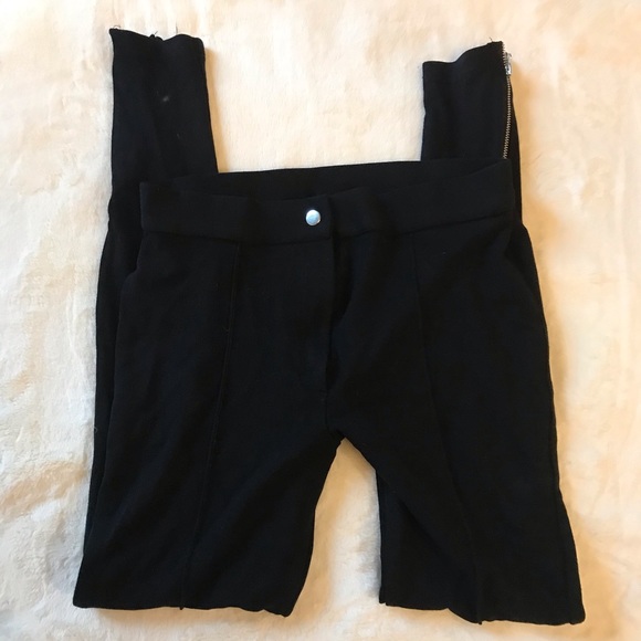 Black Leggings with side zippers - Picture 4 of 6